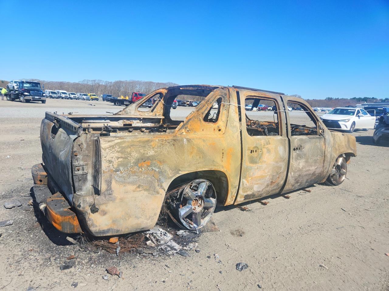 2013 Chevrolet Avalanche Ltz Burn vin: 3GNTKGE78DG196767