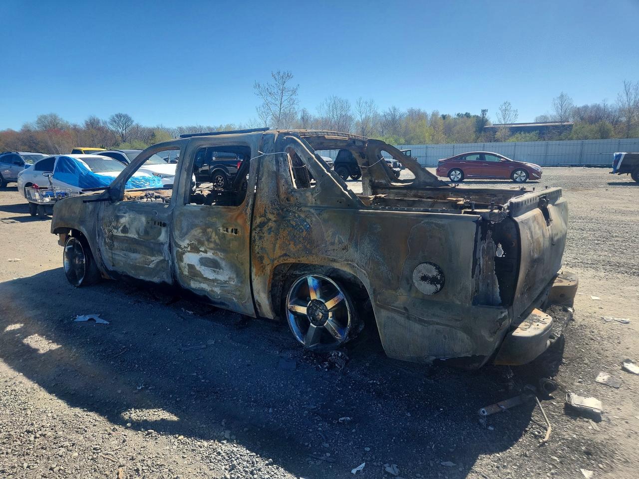 2013 Chevrolet Avalanche Ltz Burn vin: 3GNTKGE78DG196767
