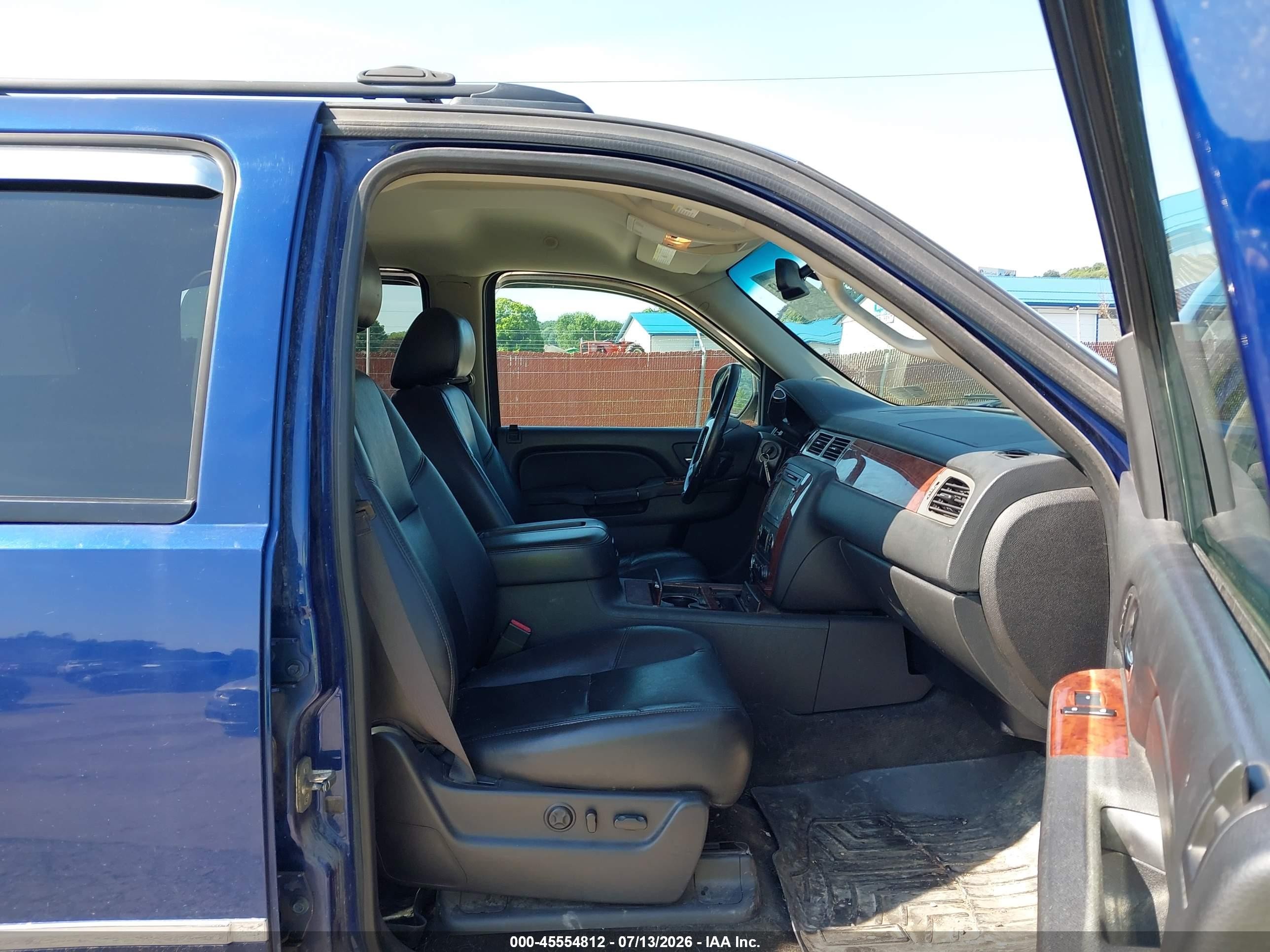 2013 Chevrolet Avalanche Ltz Blue vin: 3GNTKGE79DG195465