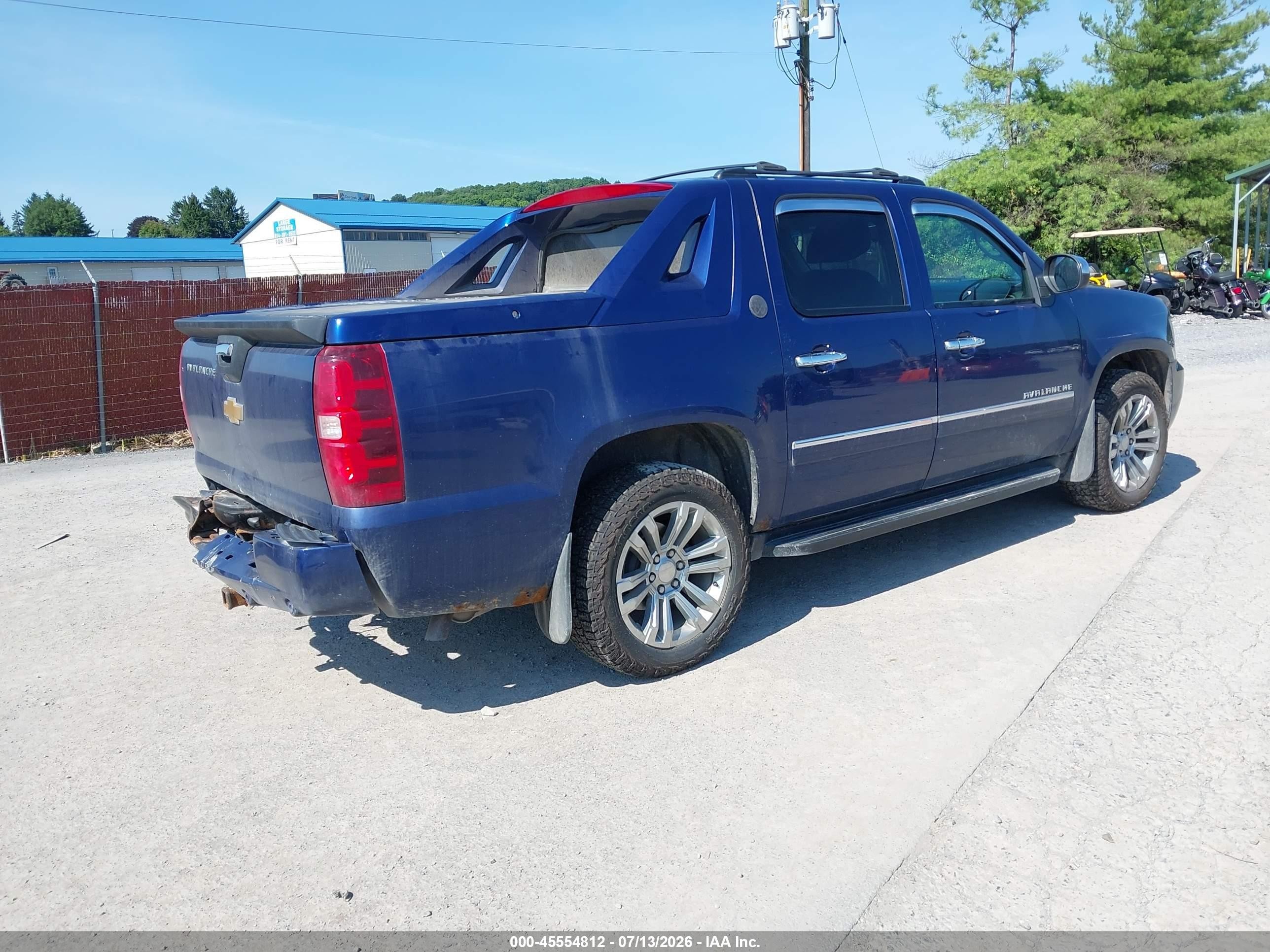 2013 Chevrolet Avalanche Ltz Blue vin: 3GNTKGE79DG195465