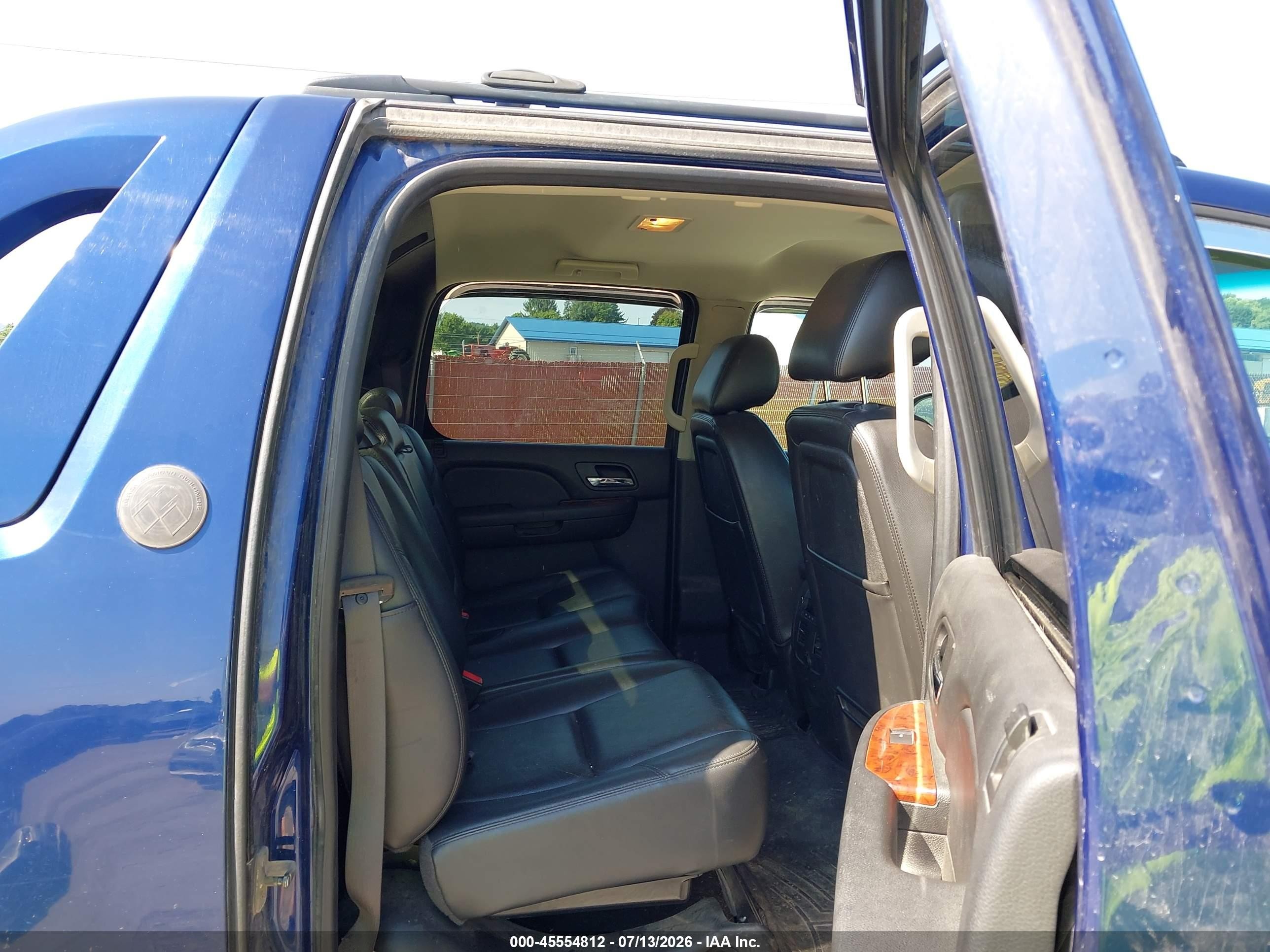 2013 Chevrolet Avalanche Ltz Blue vin: 3GNTKGE79DG195465