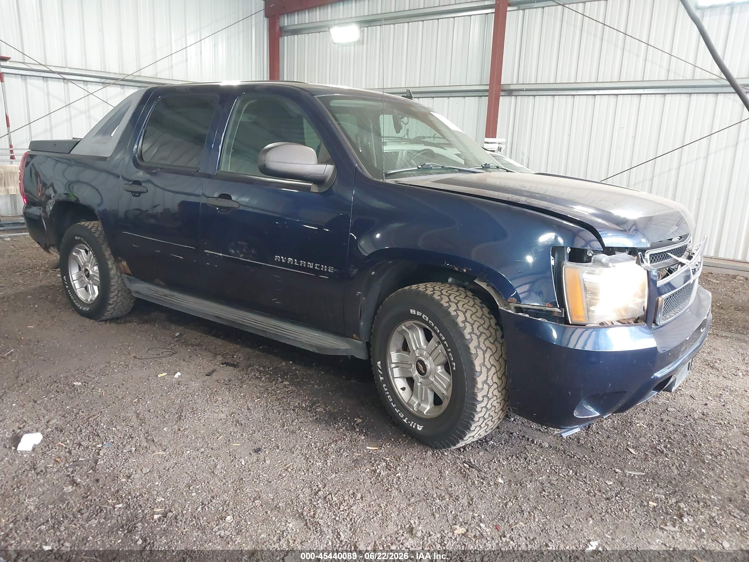 2010 Chevrolet Avalanche 1500 Ls Синий vin: 3GNVKEE00AG298723