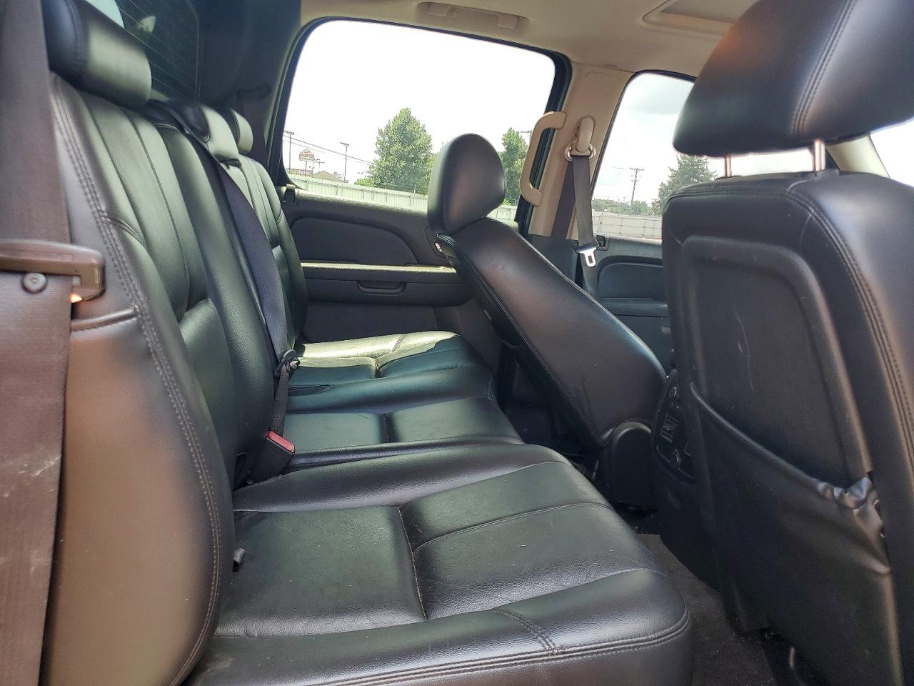 2010 Chevrolet Avalanche Lt Black vin: 3GNVKFE00AG248622