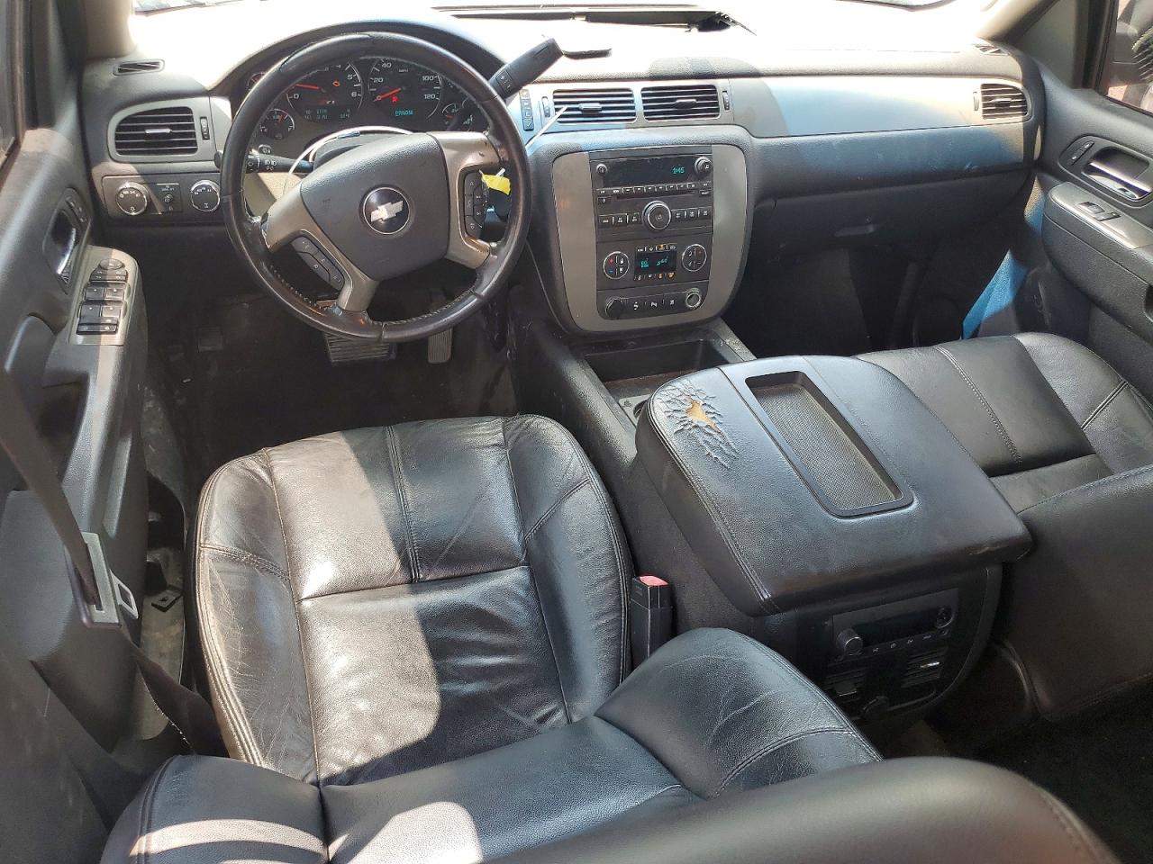 2010 Chevrolet Avalanche Lt Black vin: 3GNVKFE00AG248622