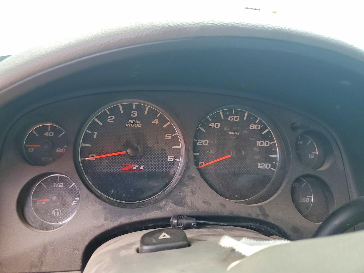 2010 Chevrolet Avalanche Lt Белый vin: 3GNVKFE04AG131450