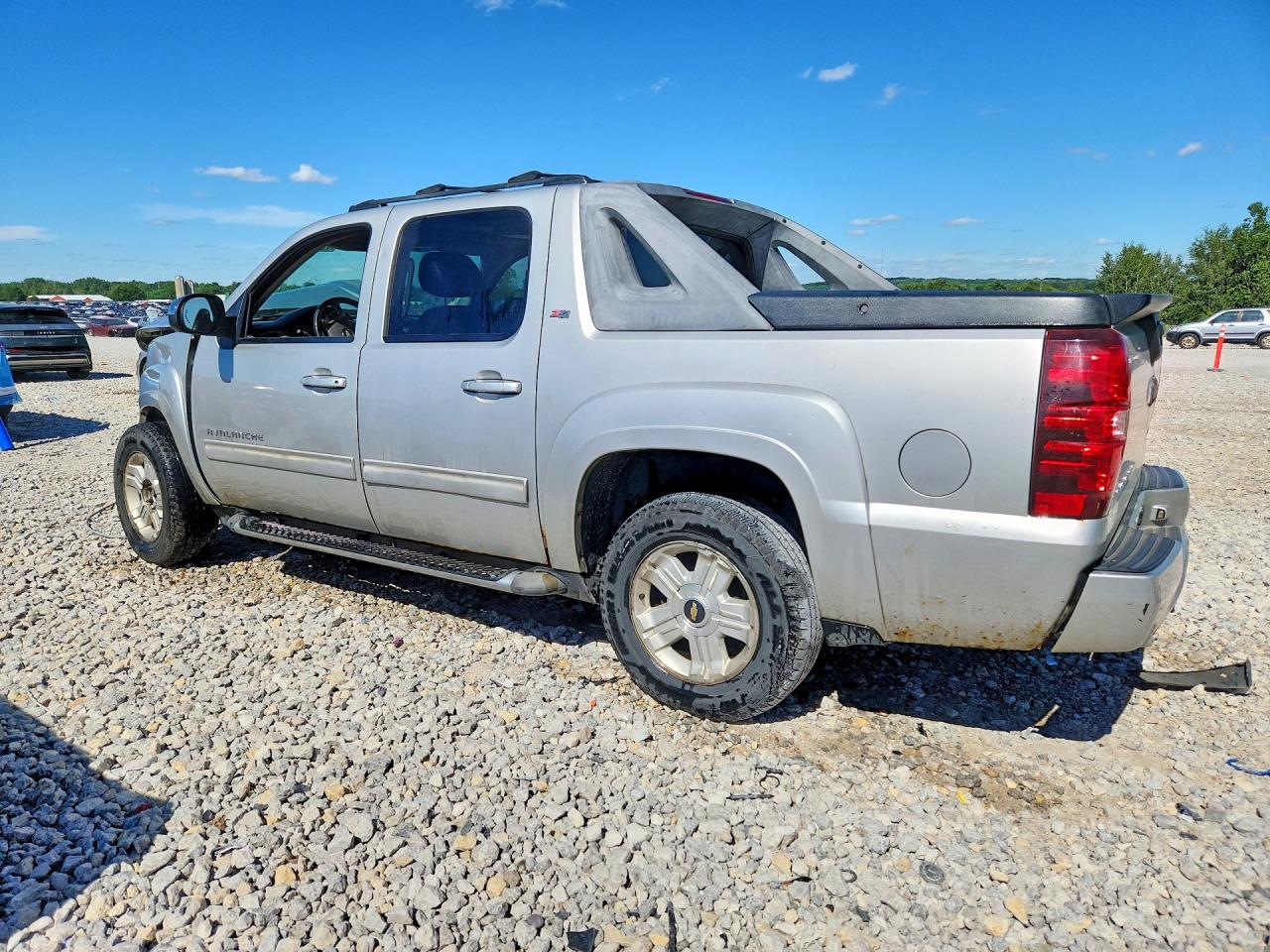 2010 Chevrolet Avalanche Lt Серебряный vin: 3GNVKFE0XAG249535