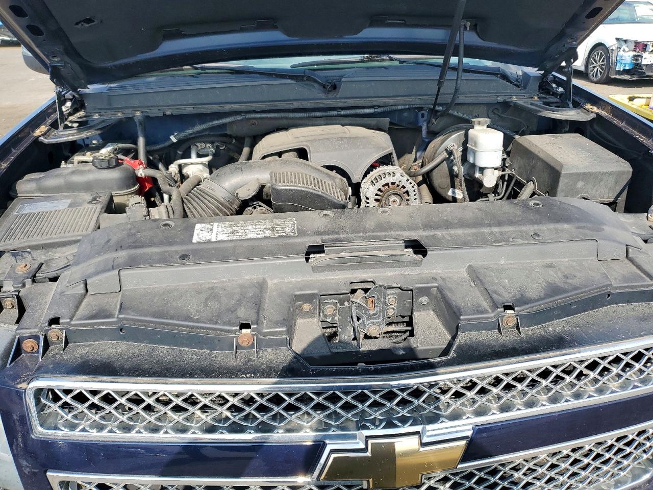 2010 Chevrolet Avalanche Ltz Blue vin: 3GNVKGE00AG115235