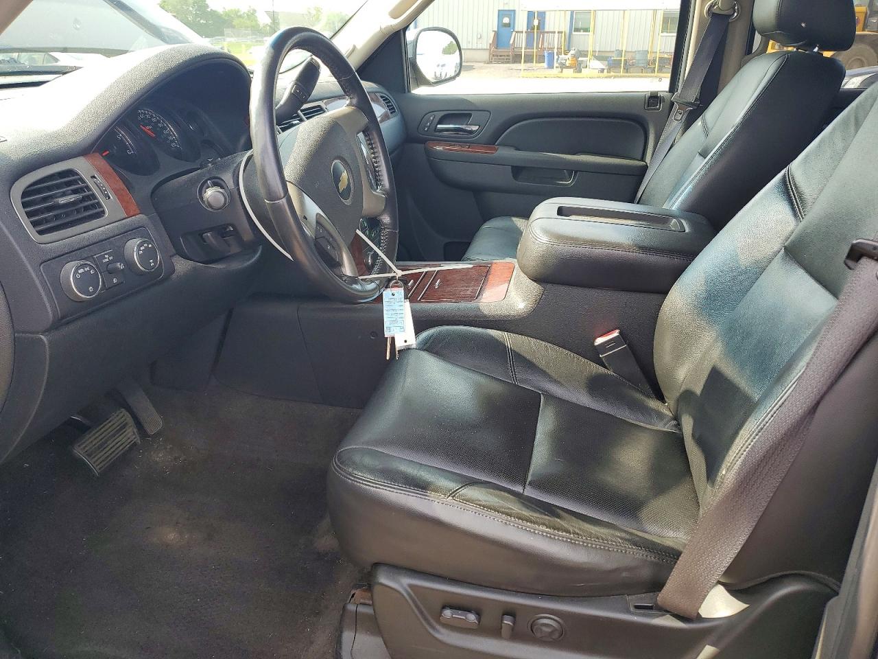 2010 Chevrolet Avalanche Ltz Blue vin: 3GNVKGE00AG115235