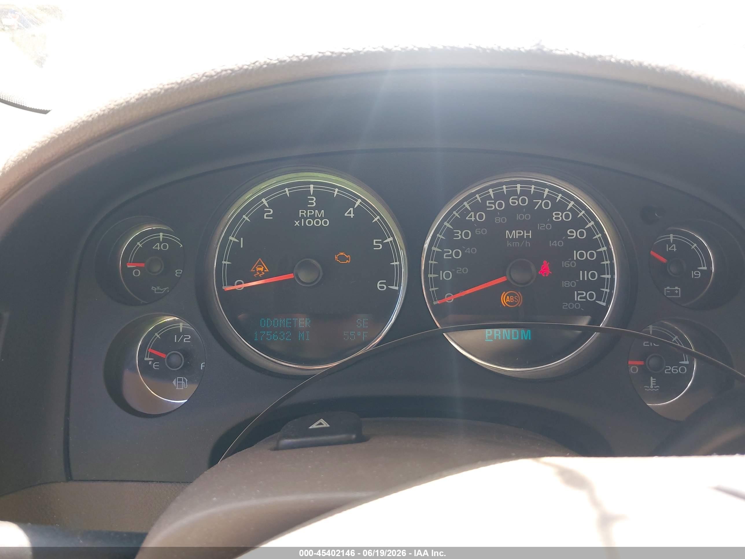 2010 Chevrolet Avalanche 1500 Ltz White vin: 3GNVKGE00AG283893