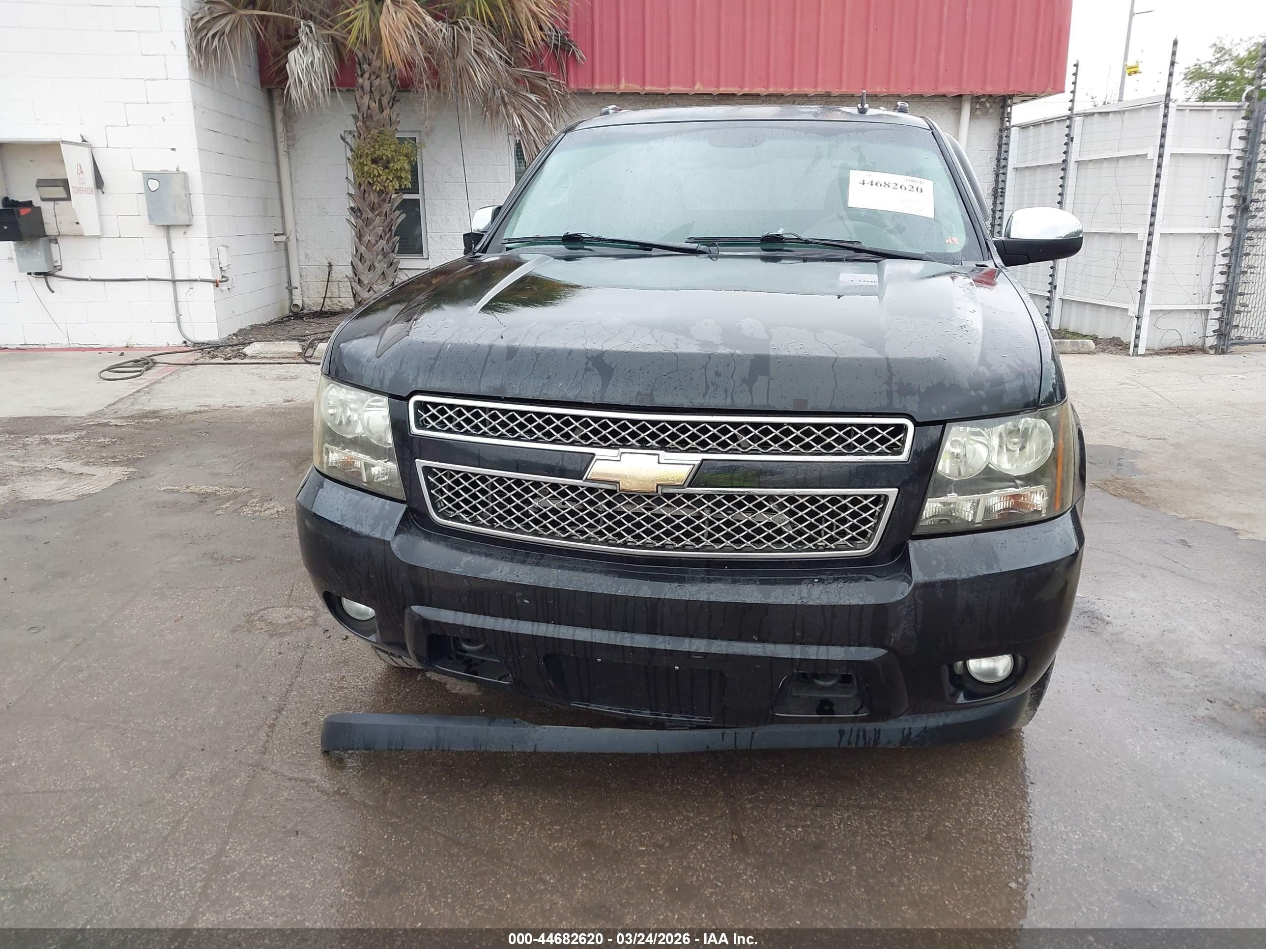 2010 Chevrolet Avalanche Ltz Black vin: 3GNVKGE07AG211105