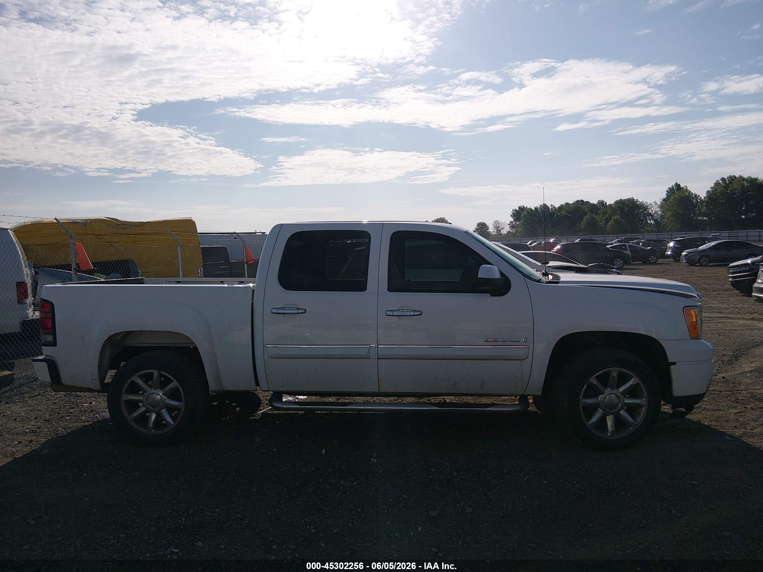 2009 Gmc Sierra 1500 Denali White vin: 3GTEC03249G150034