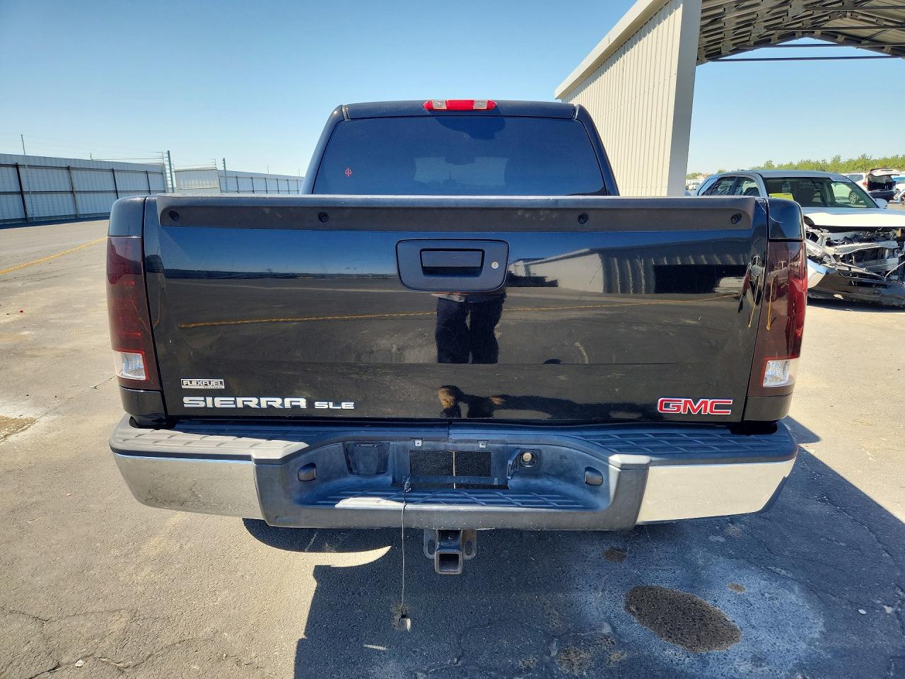 2008 Gmc Sierra C1500 Black vin: 3GTEC13018G257142