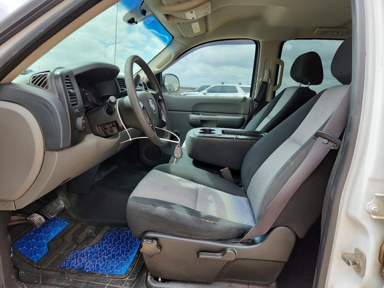 2008 Gmc Sierra C1500 White vin: 3GTEC13C38G132931