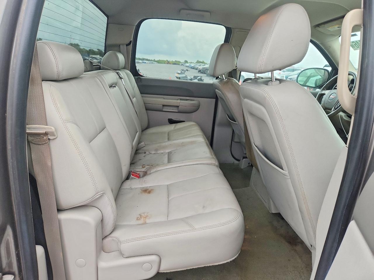 2008 Gmc Sierra C1500 Silver vin: 3GTEC13J28G112216