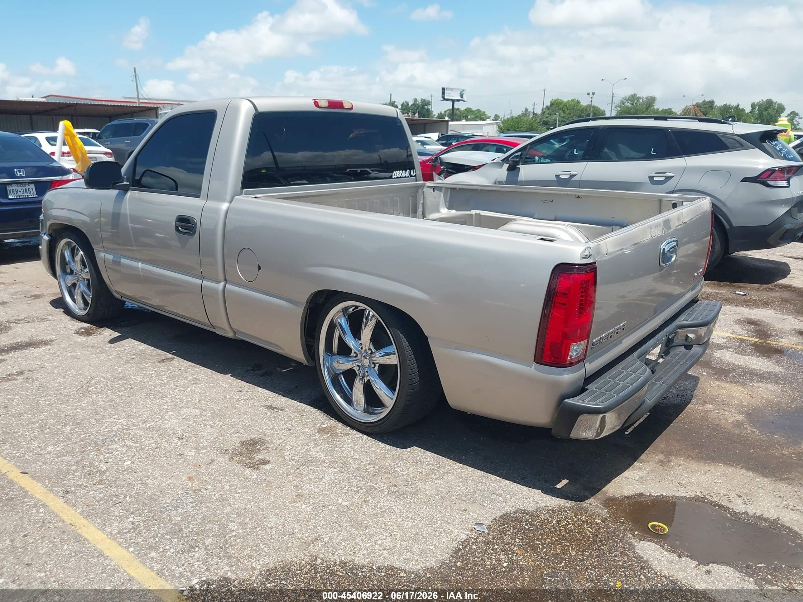 2006 Gmc Sierra 1500 Sl Beige vin: 3GTEC14V26G190039