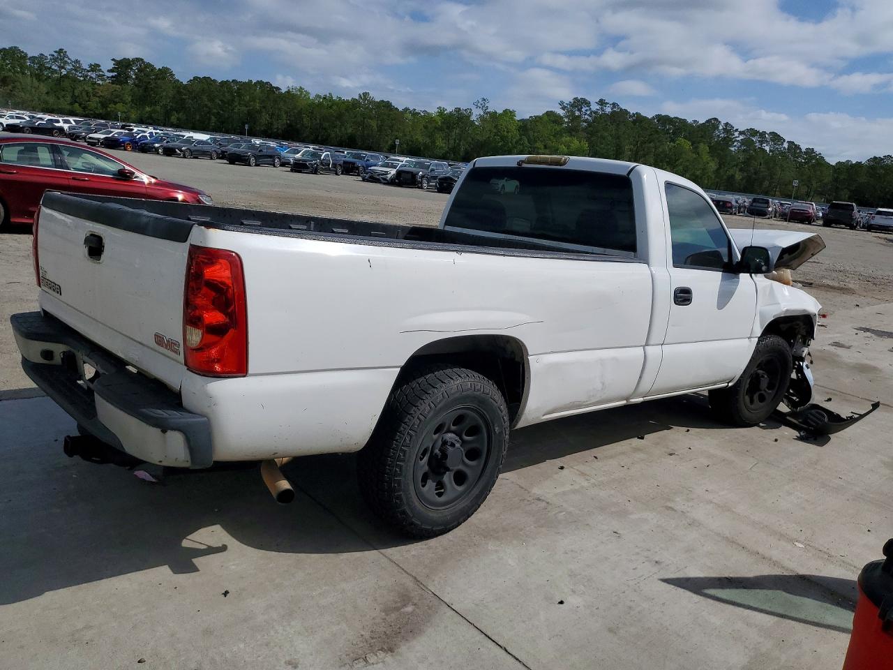 2007 Gmc New Sierra C1500 Classic White vin: 3GTEC14X27G201656