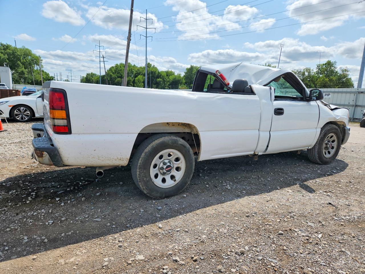 2007 Gmc New Sierra C1500 Classic White vin: 3GTEC14X47G167719