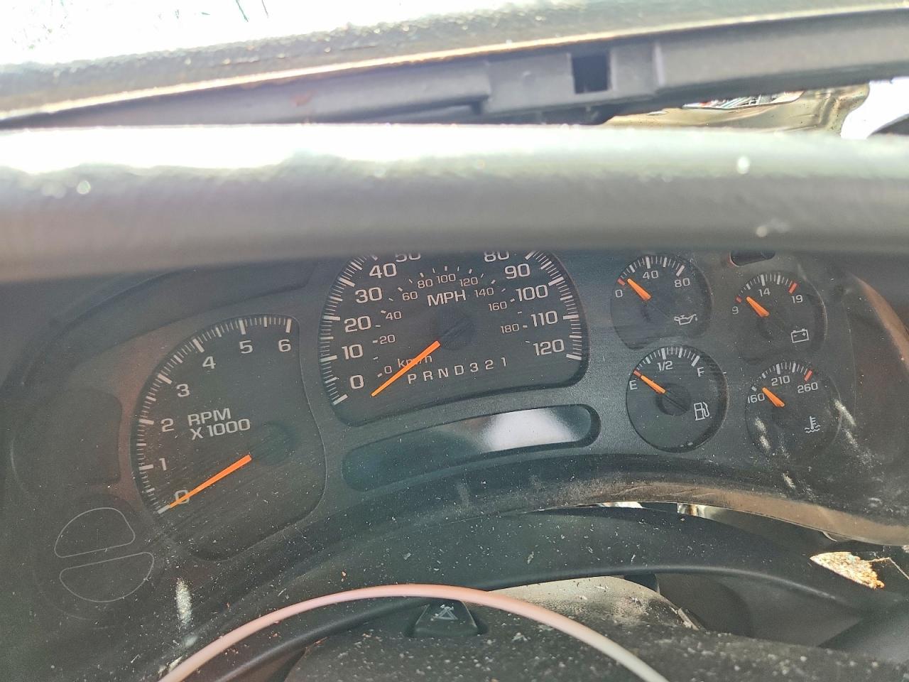 2007 Gmc New Sierra C1500 Classic White vin: 3GTEC14X47G167719
