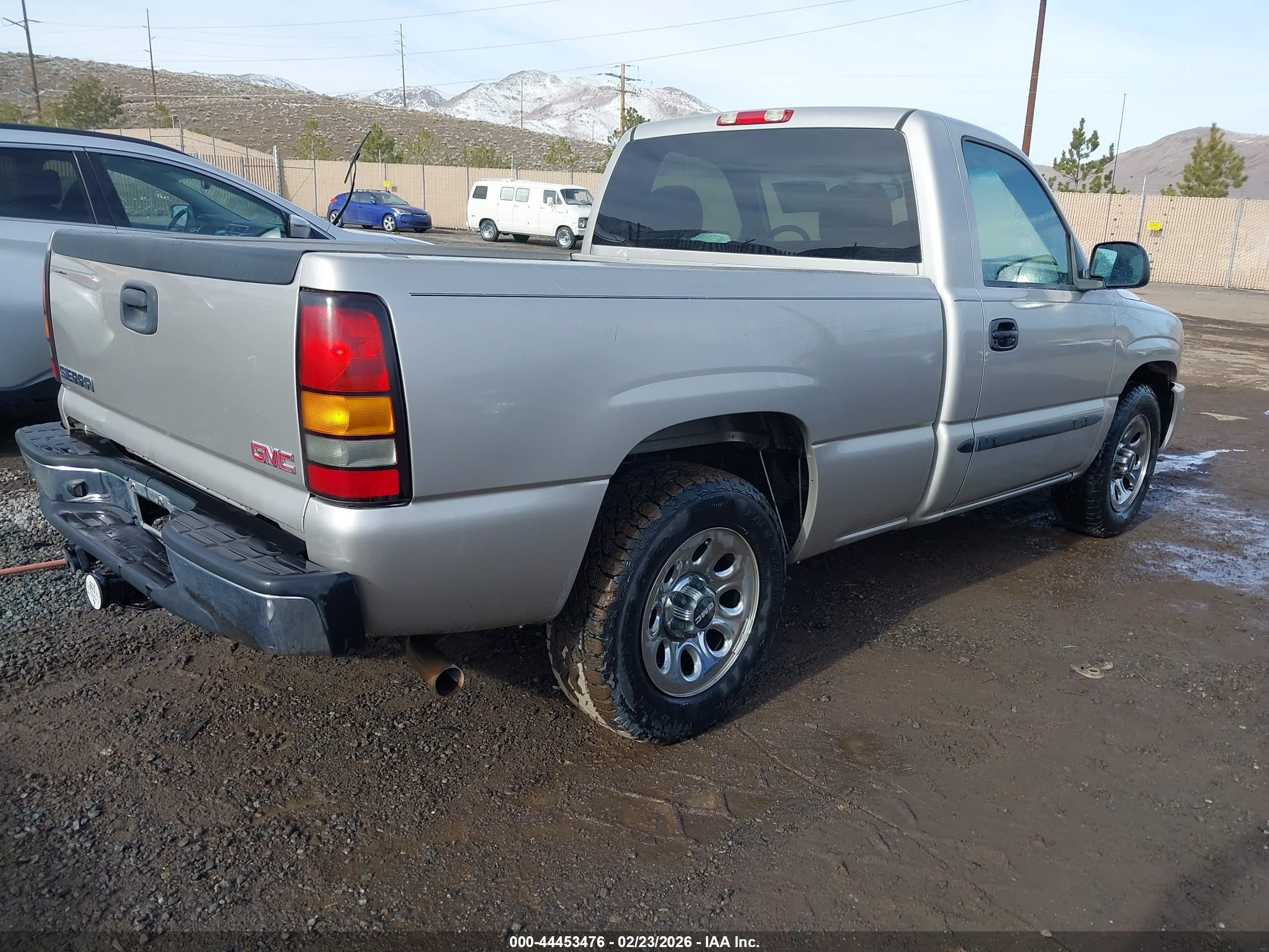 2007 Gmc Sierra 1500 Classic Sl Silver vin: 3GTEC14X57G234005