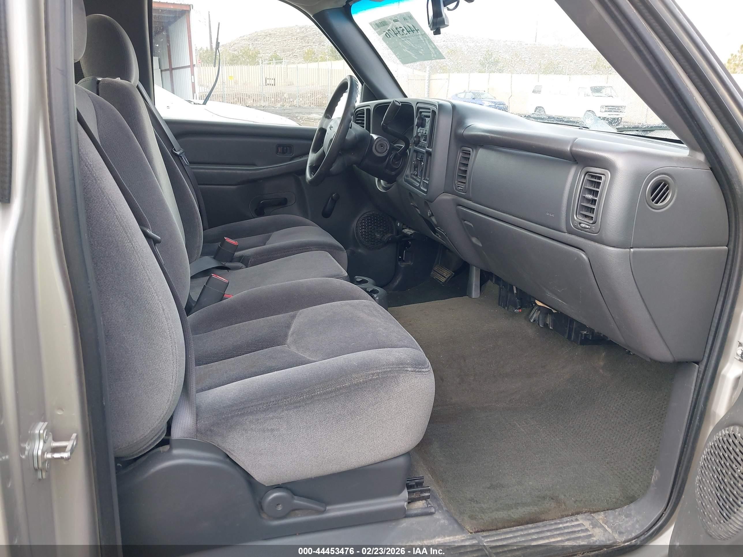 2007 Gmc Sierra 1500 Classic Sl Silver vin: 3GTEC14X57G234005