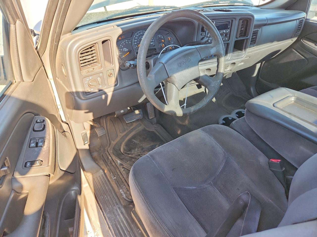 2007 Gmc Sierra C1500 Silver vin: 3GTEC14X67G160531