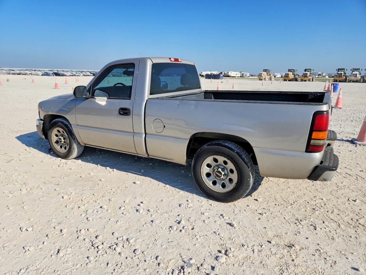 2007 Gmc Sierra C1500 Silver vin: 3GTEC14X67G160531