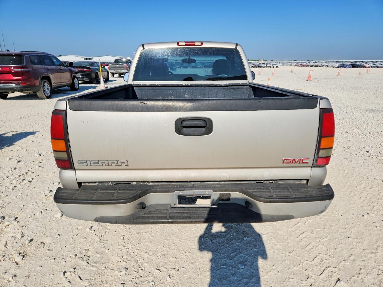 2007 Gmc Sierra C1500 Silver vin: 3GTEC14X67G160531