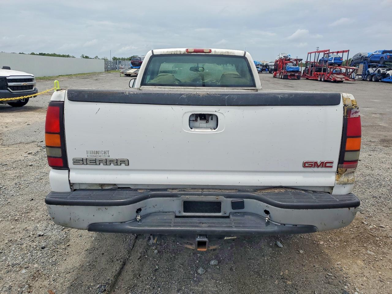 2006 Gmc New Sierra C1500 White vin: 3GTEC14X96G168198