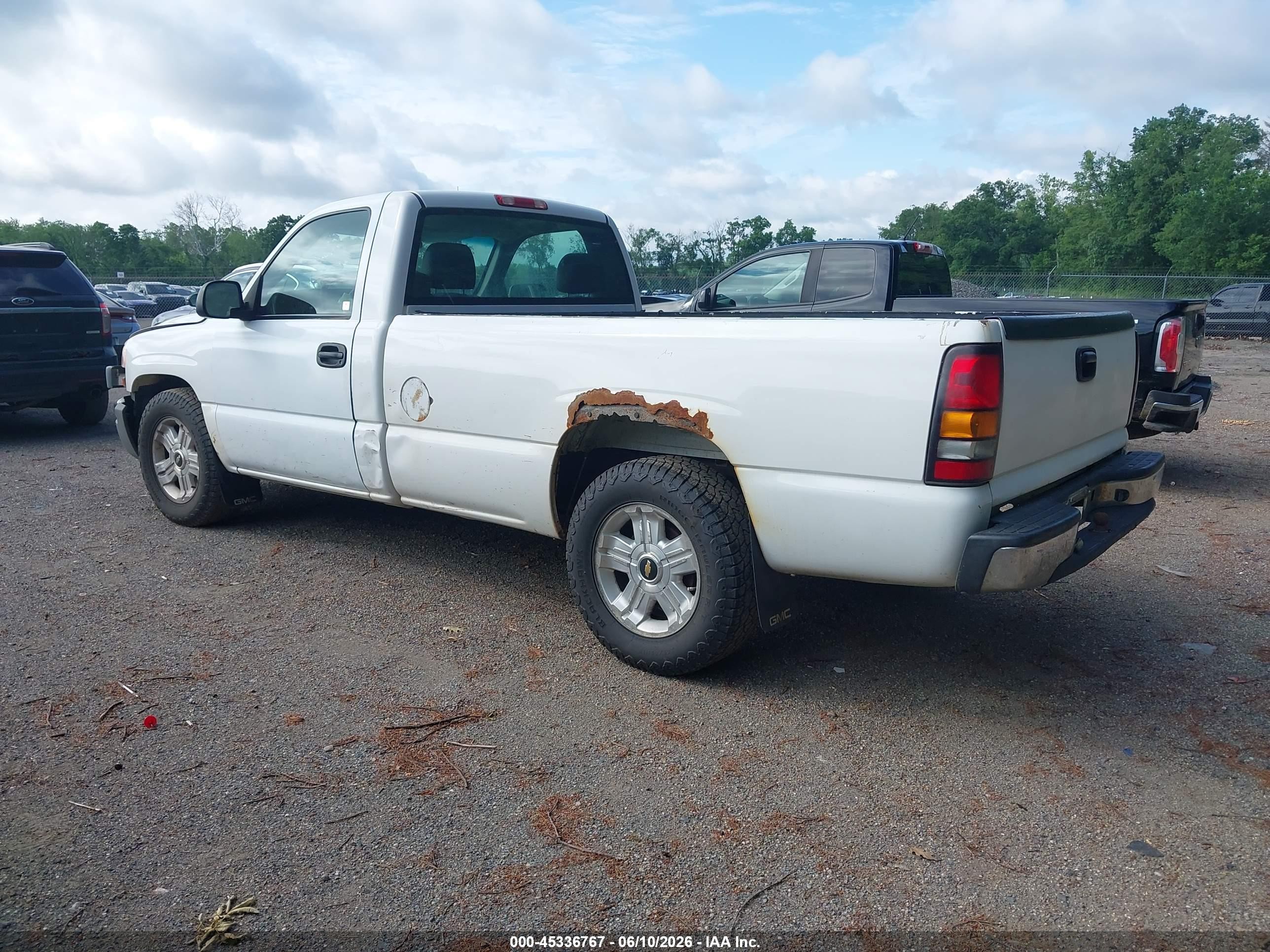 2007 Gmc Sierra 1500 Classic Work Truck White vin: 3GTEC14X97G199856