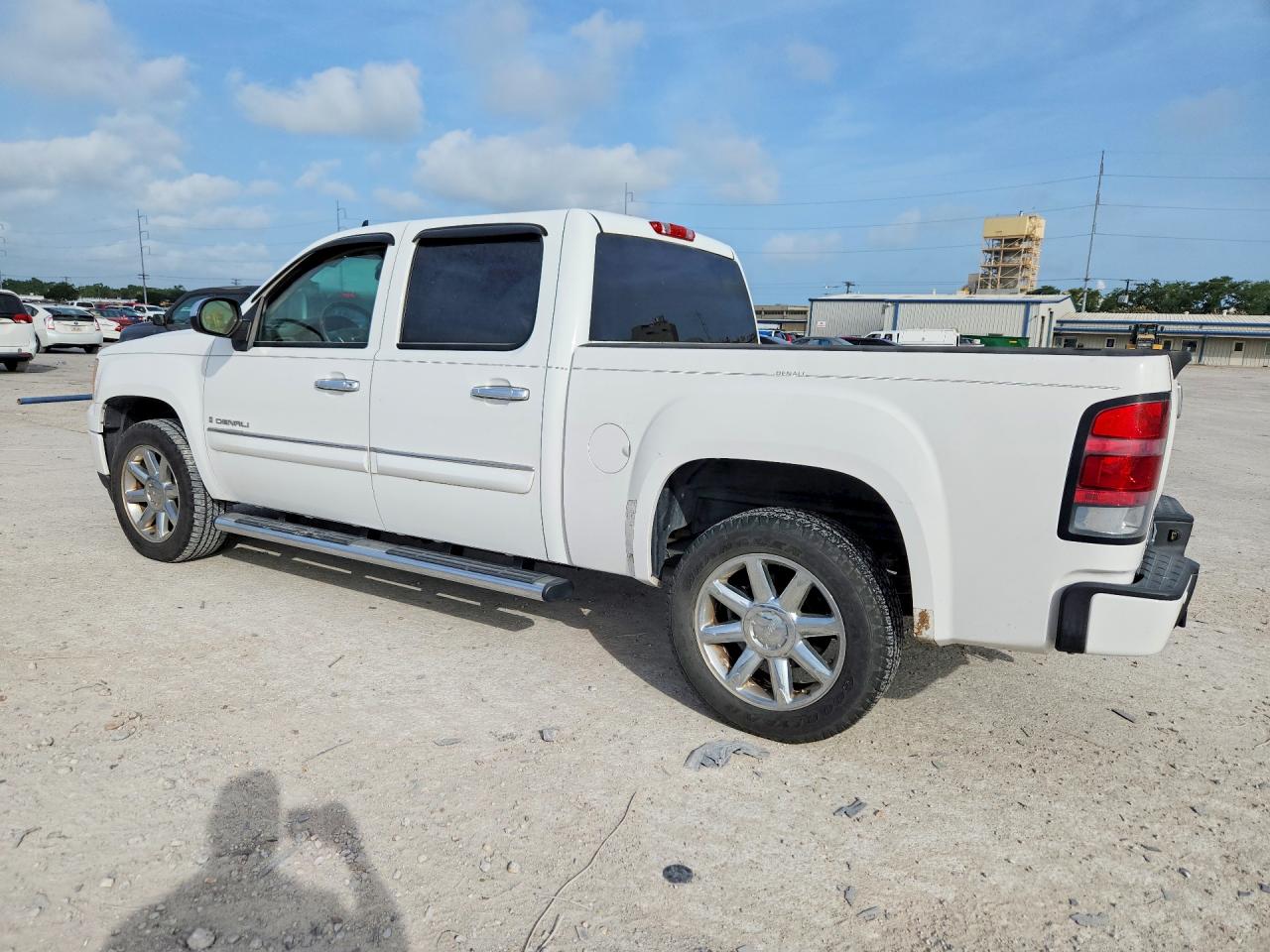 2009 Gmc Sierra K1500 Denali White vin: 3GTEK03249G127128