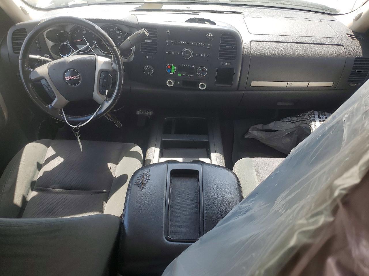 2008 Gmc Sierra K1500 White vin: 3GTEK13388G212874