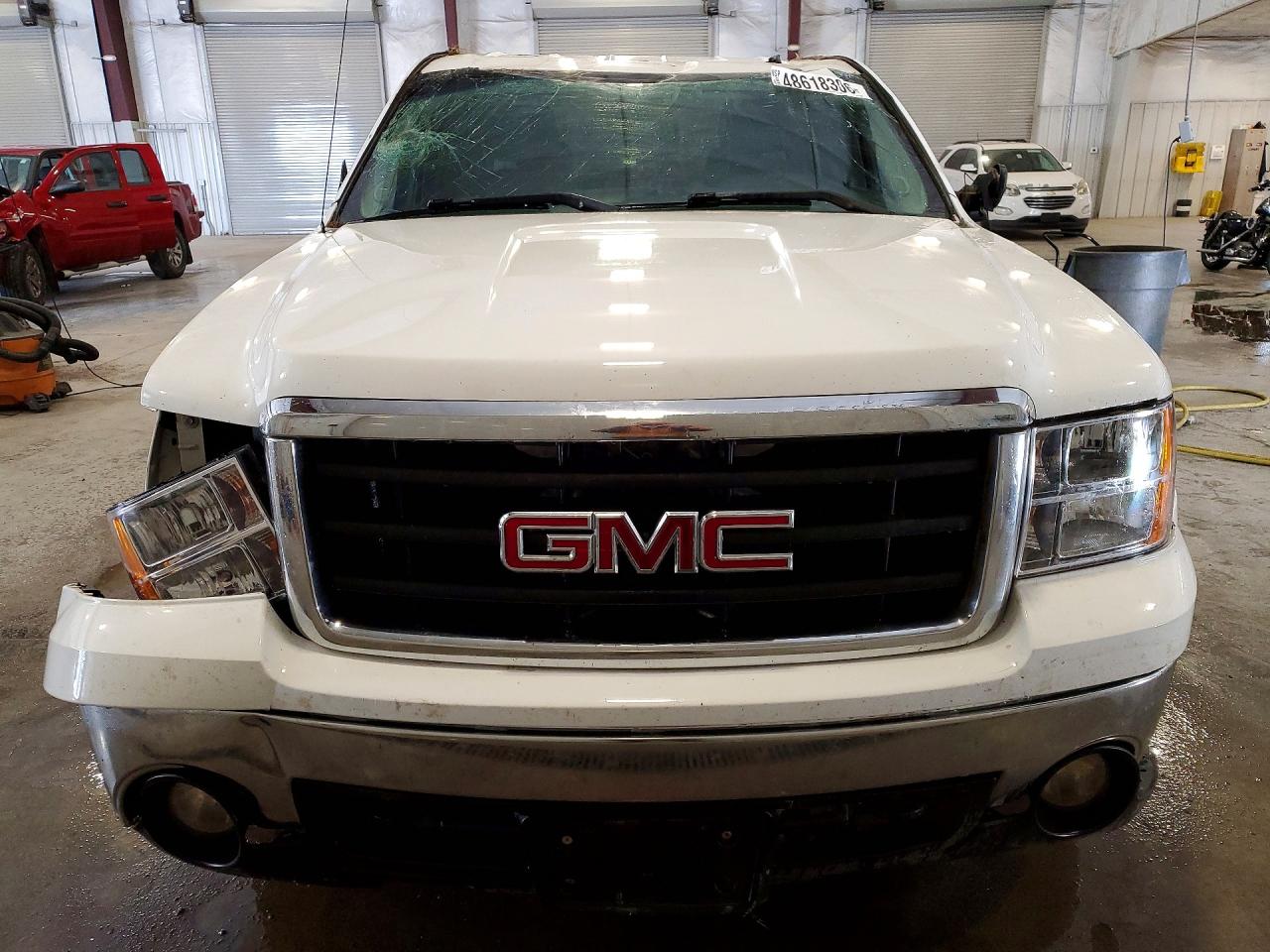 2008 Gmc Sierra K1500 Белый vin: 3GTEK13J58G312848