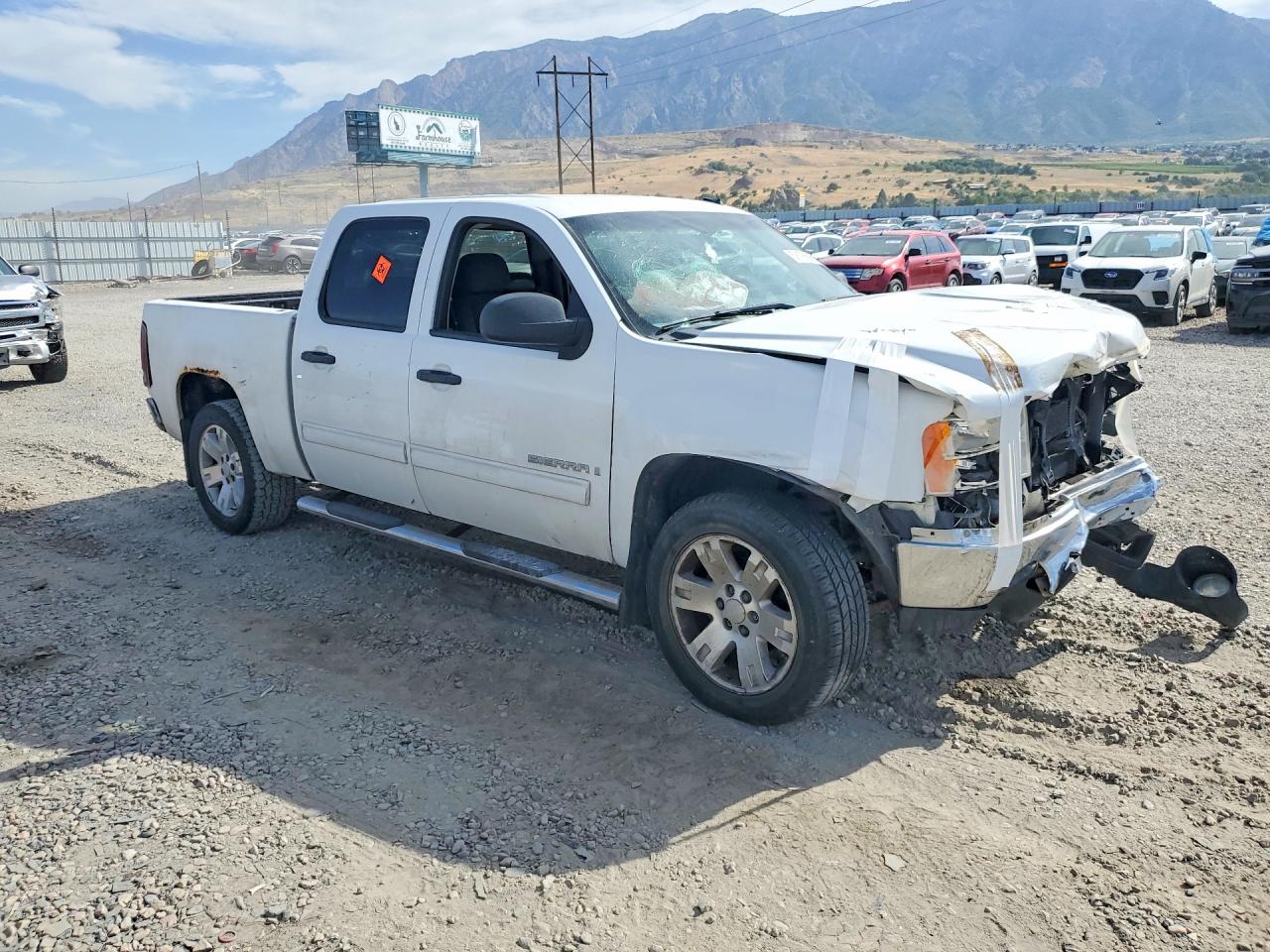 2008 Gmc Sierra K1500 White vin: 3GTEK13J78G256850
