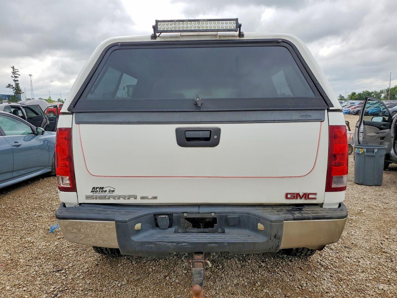 2008 Gmc Sierra K1500 White vin: 3GTEK13M48G128947