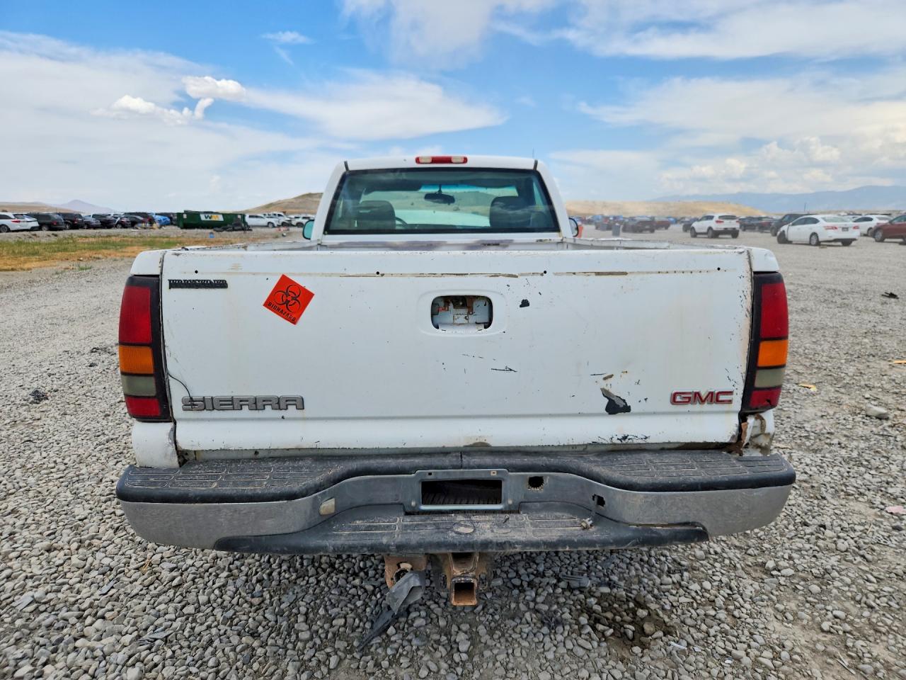 2006 Gmc New Sierra K1500 White vin: 3GTEK14V26G249884