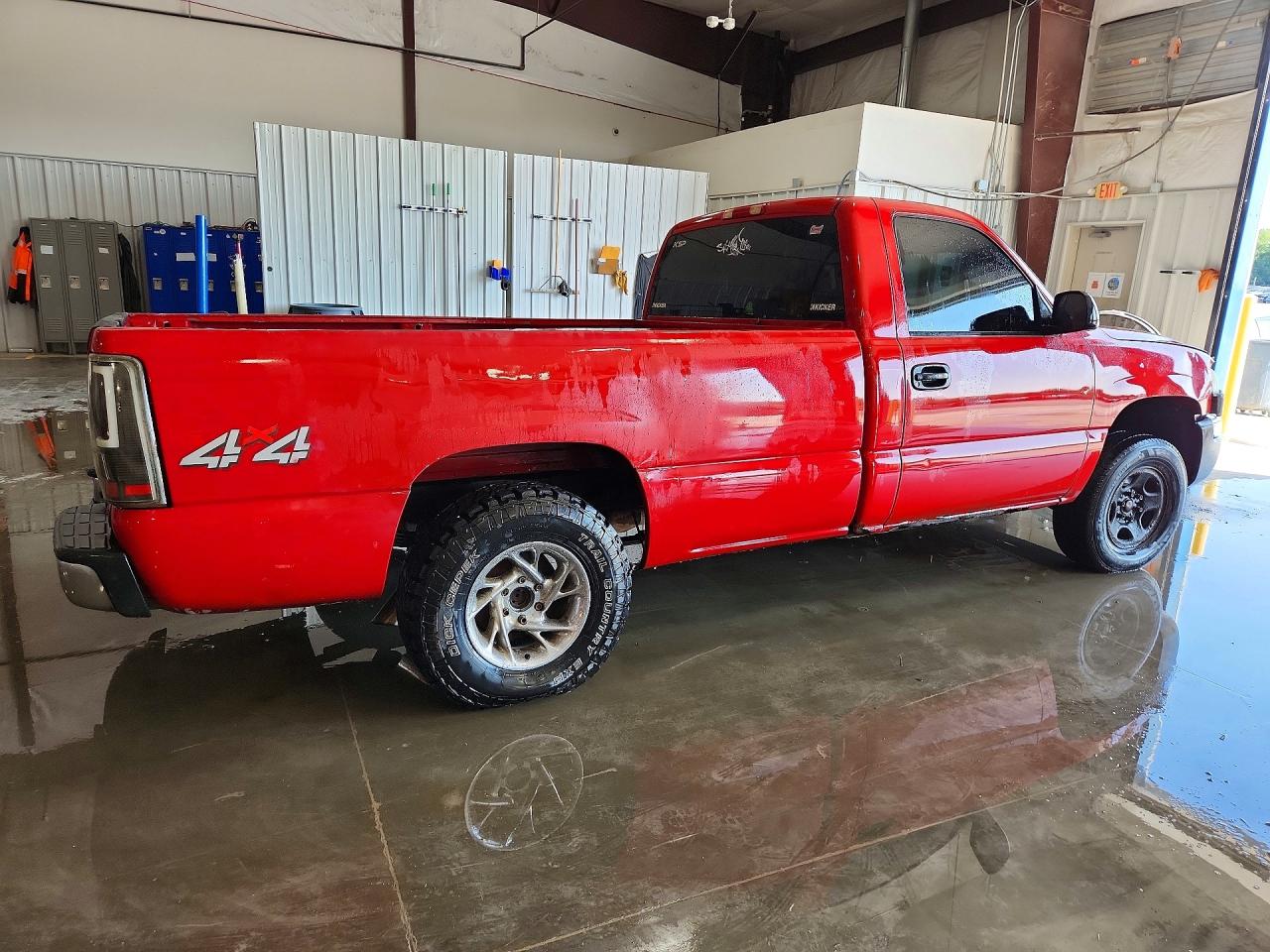 2006 Gmc New Sierra K1500 Red vin: 3GTEK14X66G263658