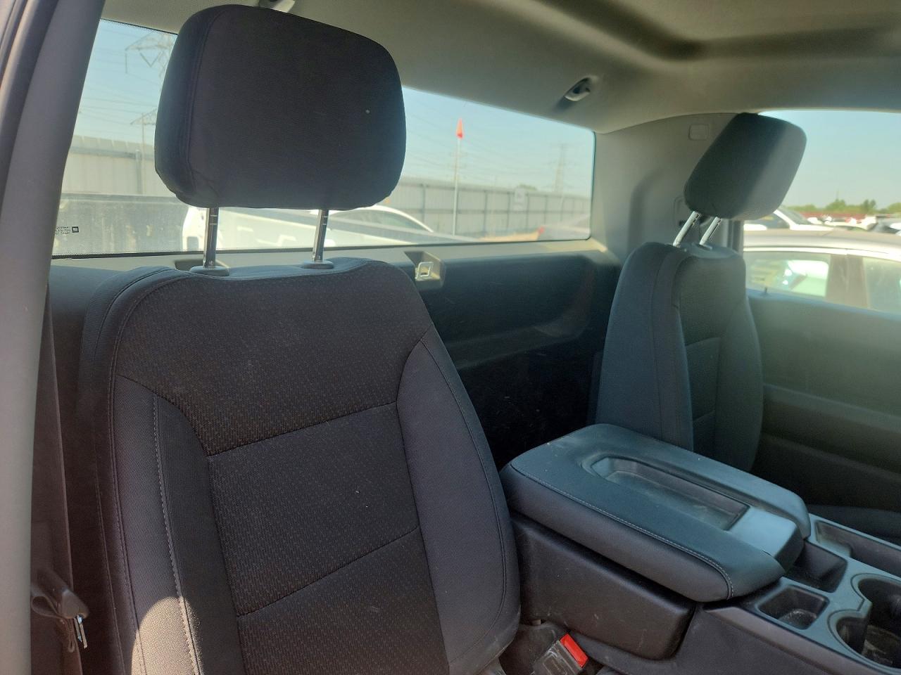 2024 Gmc Sierra C1500 White vin: 3GTNHAEK8RG425537