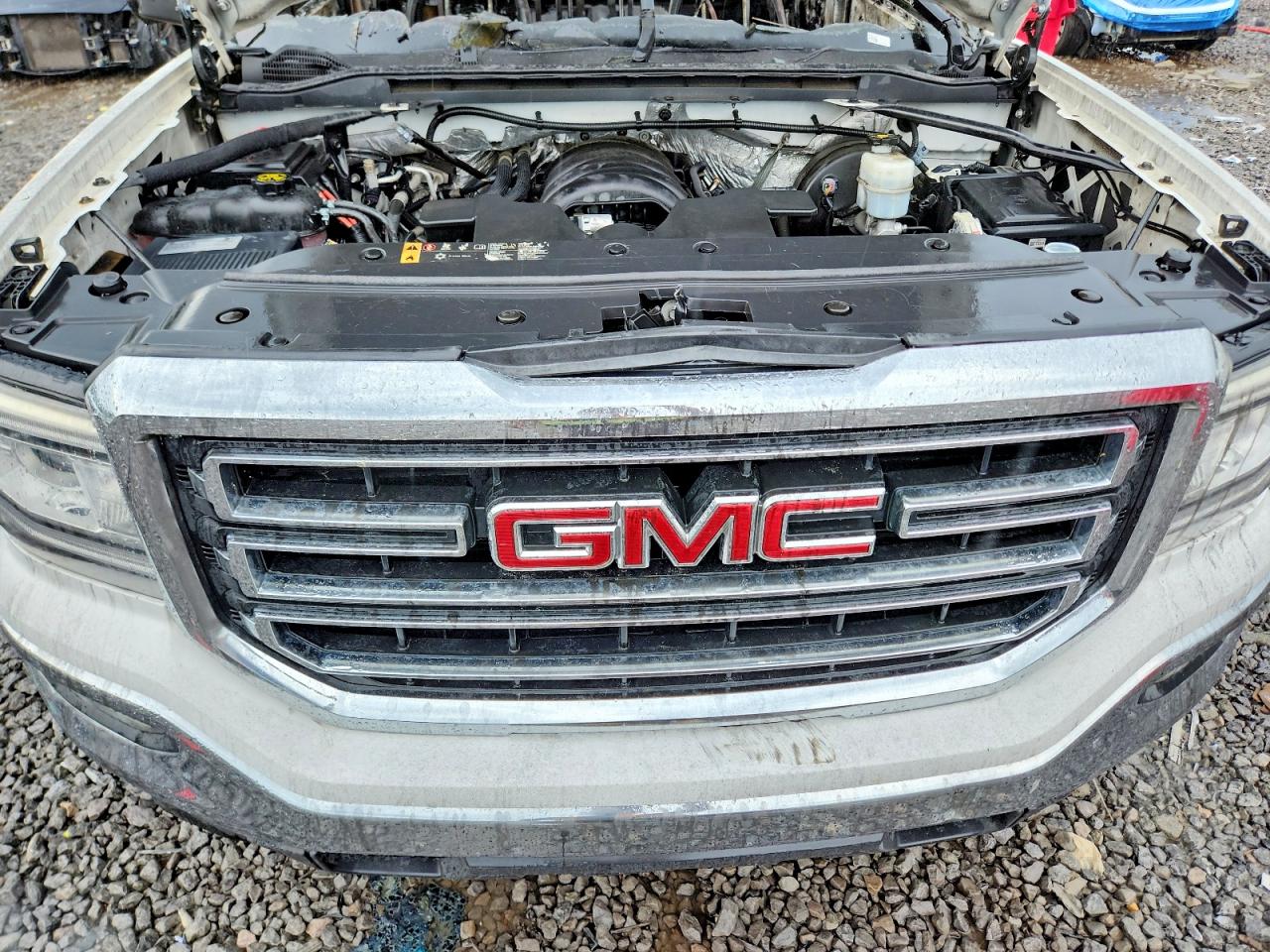 2018 Gmc Sierra C1500 Sle Белый vin: 3GTP1MEC2JG148444