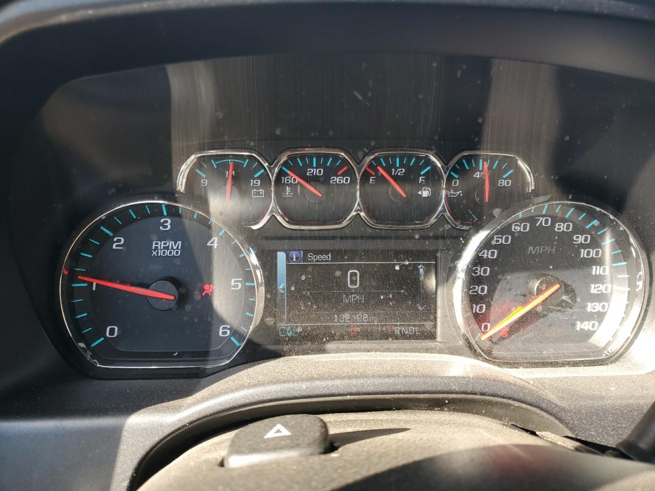 2018 Gmc Sierra C1500 Sle White vin: 3GTP1MEC9JG195373