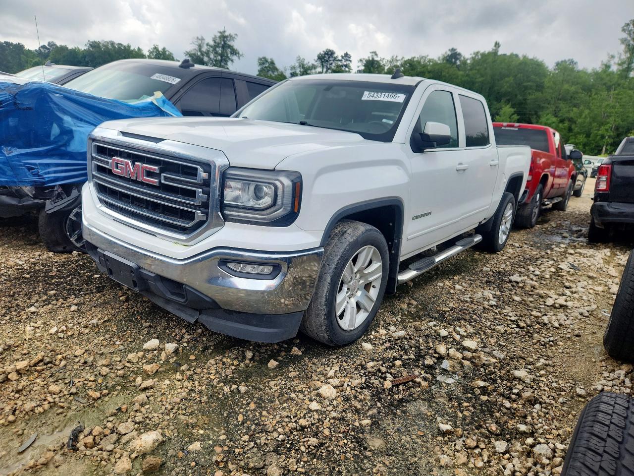 2018 Gmc Sierra C1500 Sle White vin: 3GTP1MEC9JG195373