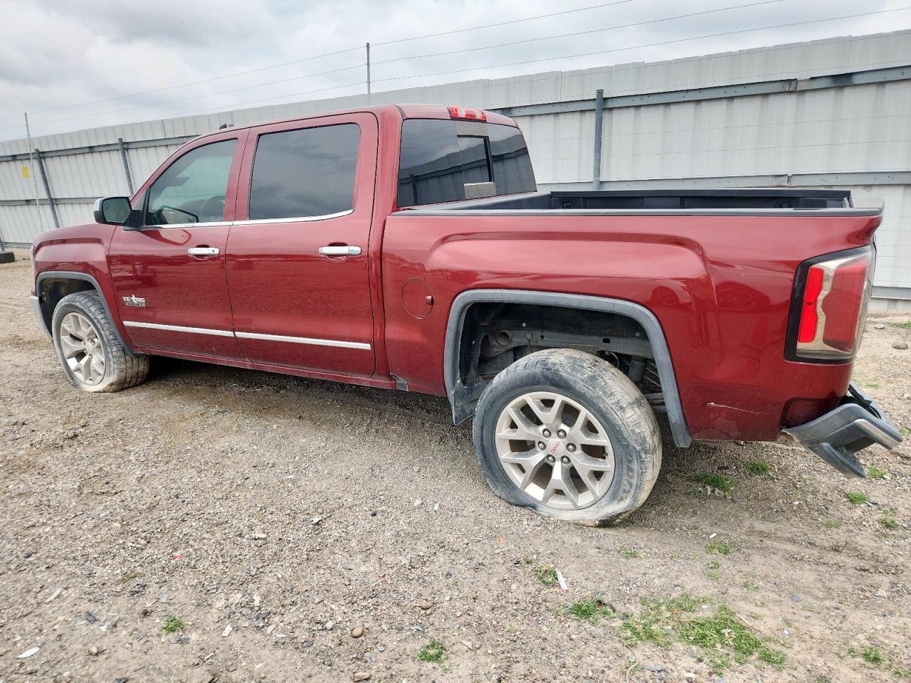 2017 Gmc Sierra C1500 Slt Maroon vin: 3GTP1NEC6HG398348
