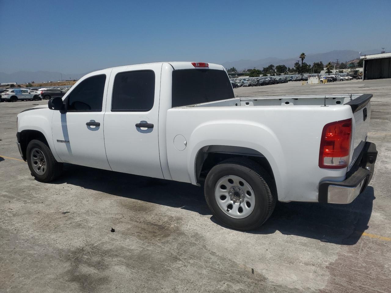 2012 Gmc Sierra C1500 White vin: 3GTP1TEA6CG218913