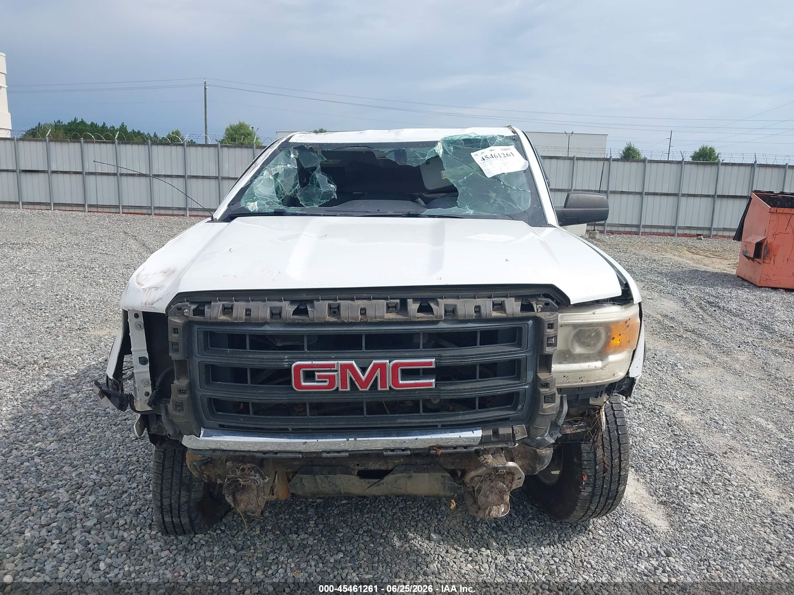 2014 Gmc Sierra 1500   White vin: 3GTP1TEH7EG195402