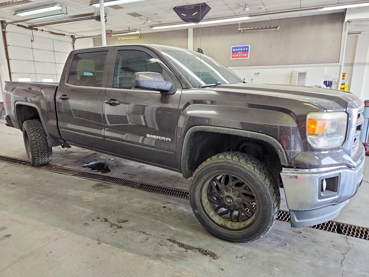 2015 Gmc Sierra C1500 Sle Brown vin: 3GTP1UEC0FG488926