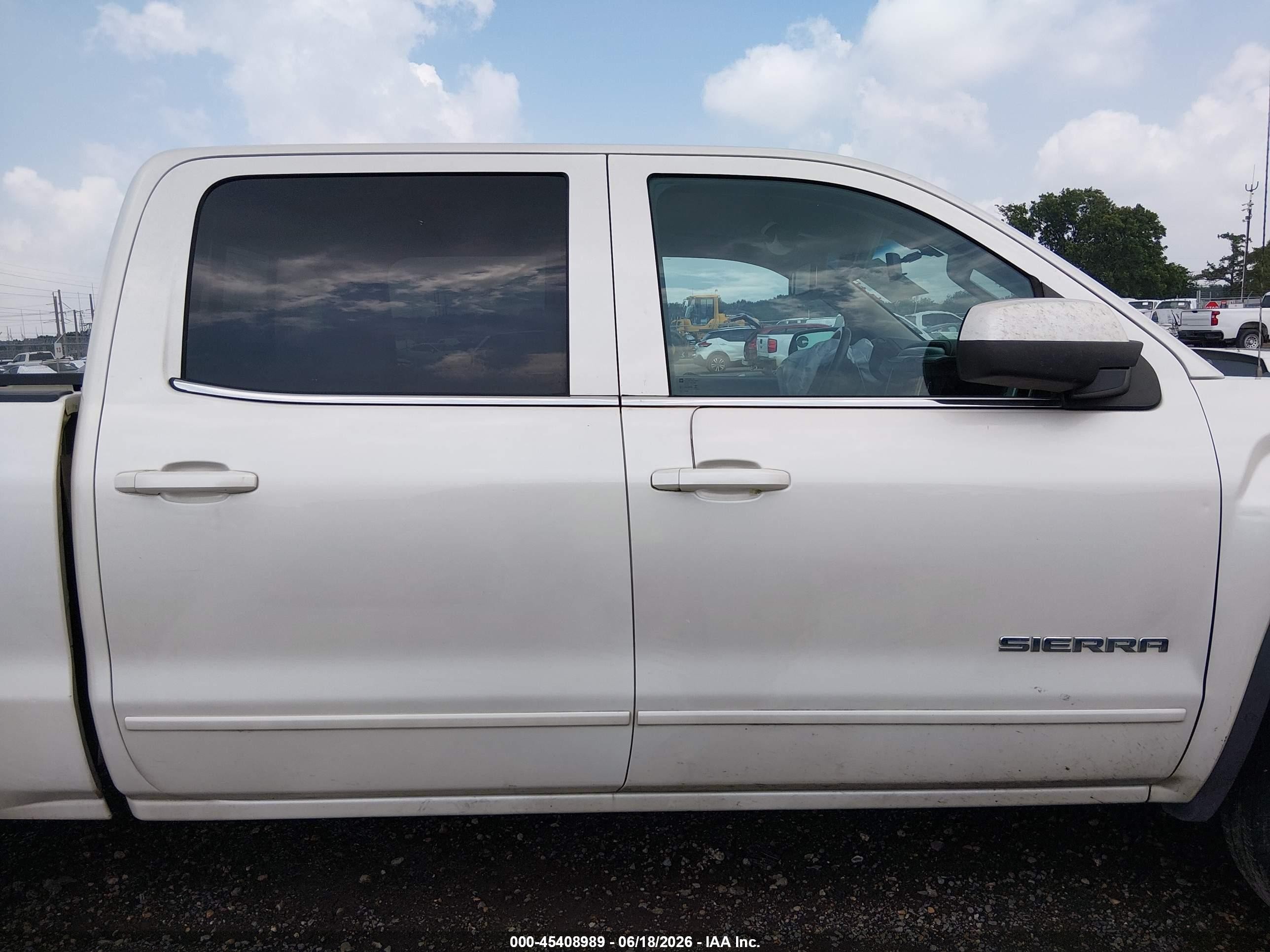 2015 Gmc Sierra 1500 Sle White vin: 3GTP1UEC3FG165843