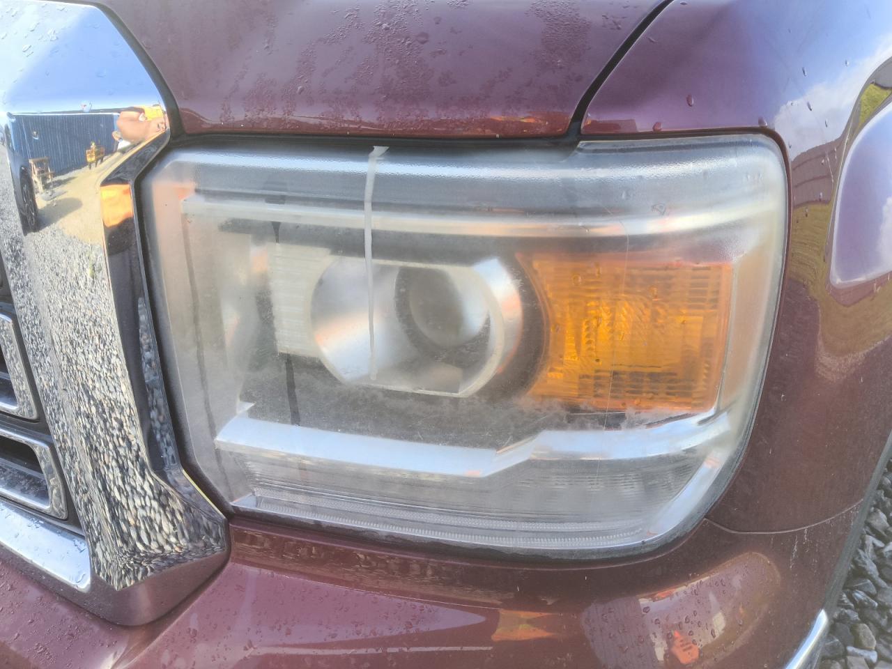 2015 Gmc Sierra C1500 Sle Red vin: 3GTP1UEC3FG296237 Damage: Left Head Lamp, Faded, Repair Required
