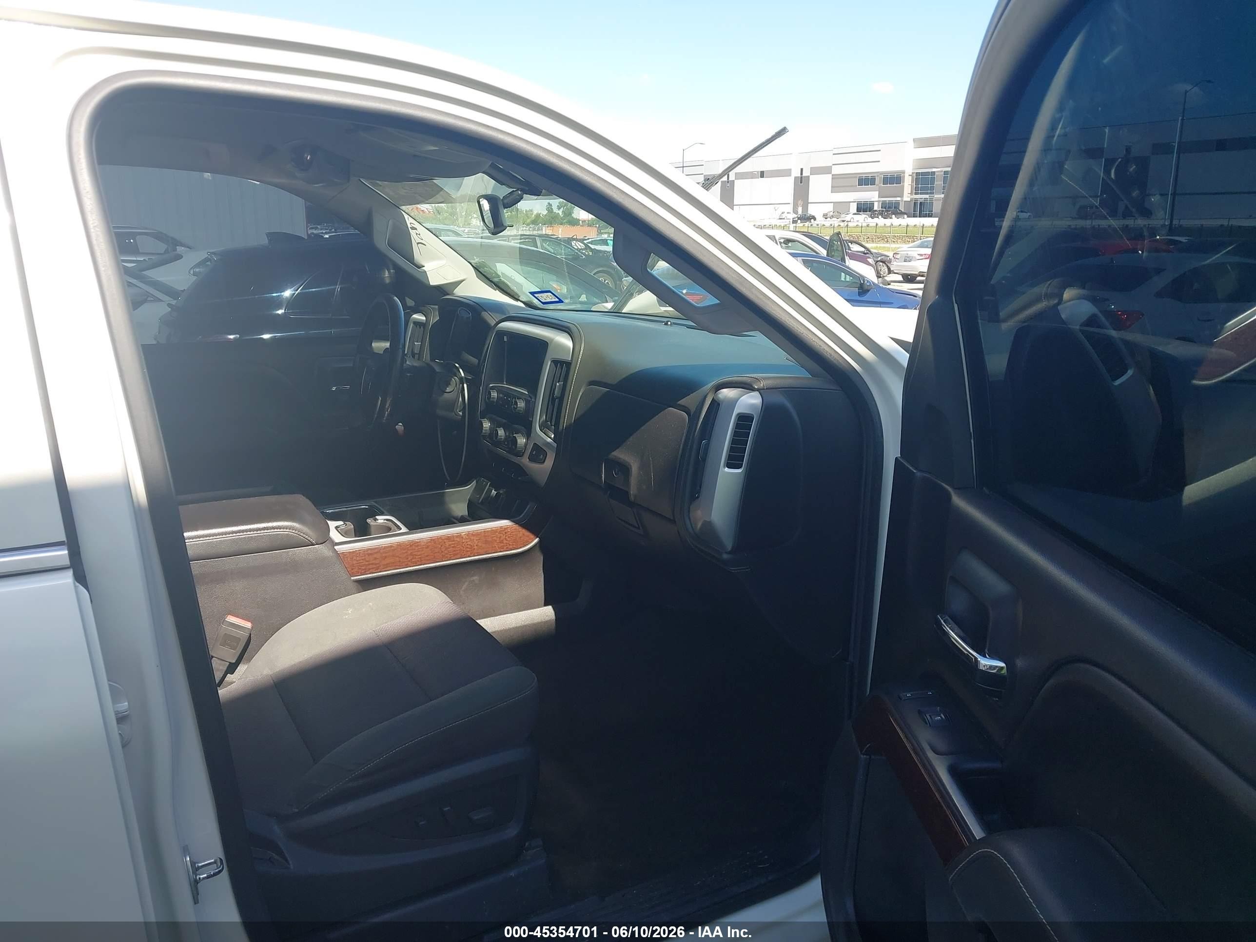 2015 Gmc Sierra 1500 Sle White vin: 3GTP1UEC3FG346361