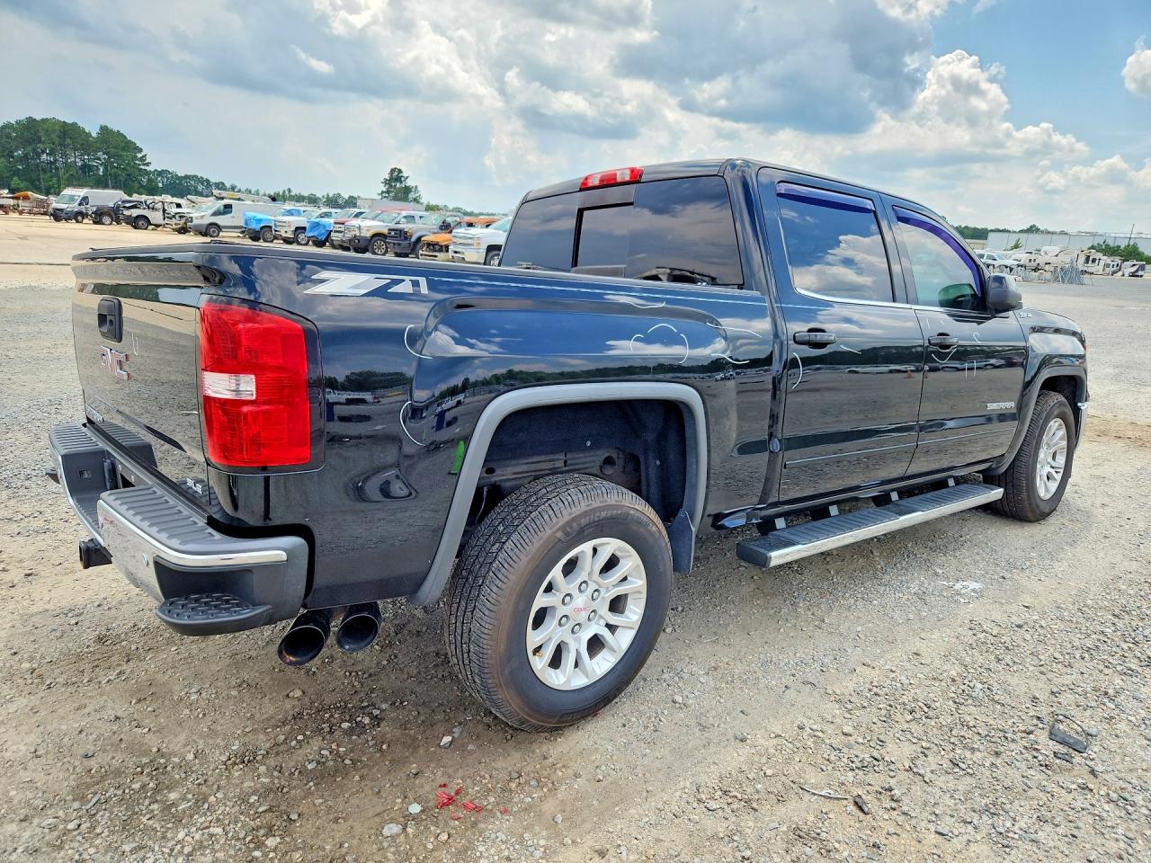 2015 Gmc Sierra C1500 Sle Черный vin: 3GTP1UEC3FG524382
