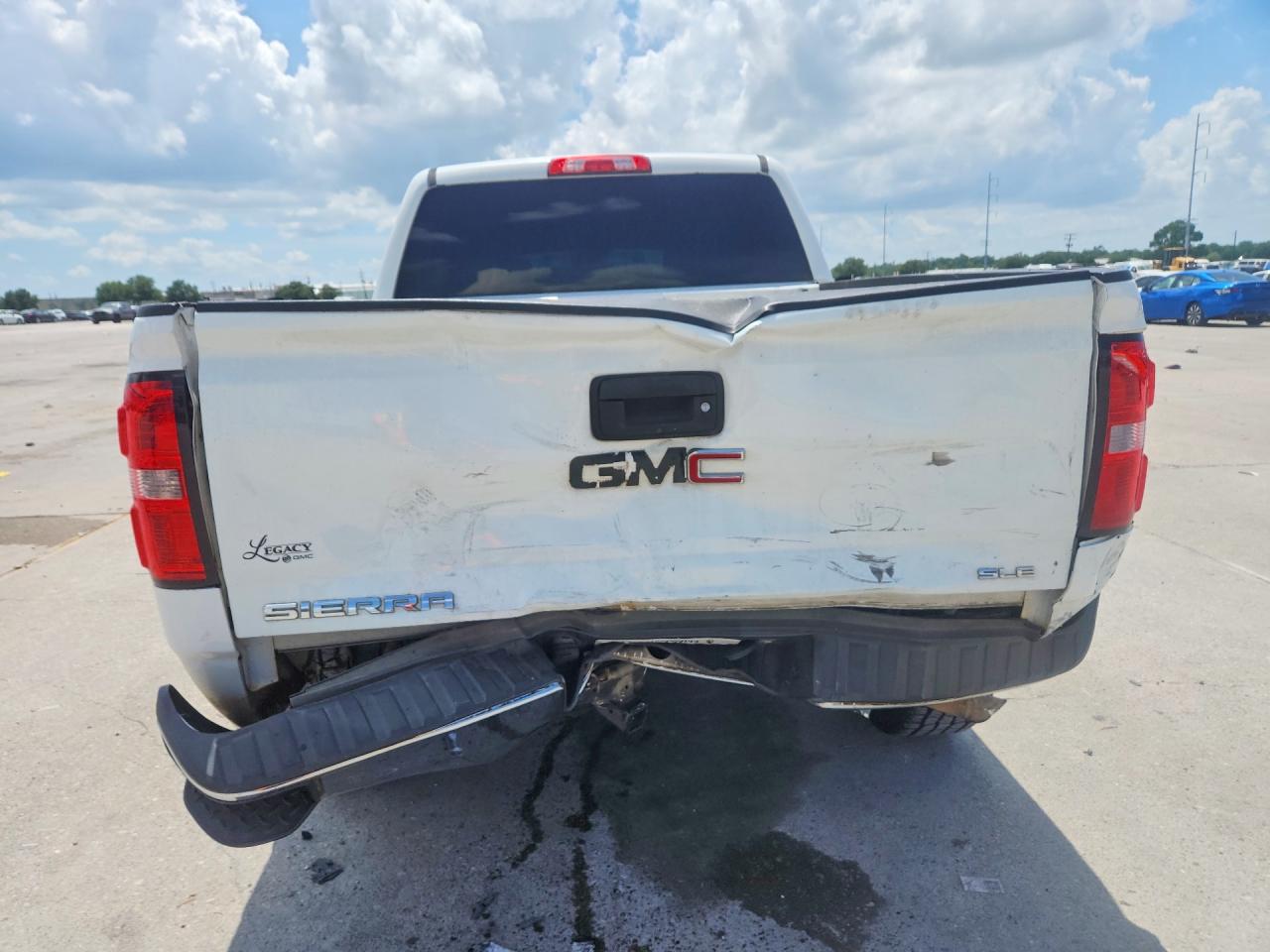 2015 Gmc Sierra C1500 Sle White vin: 3GTP1UEC7FG228362