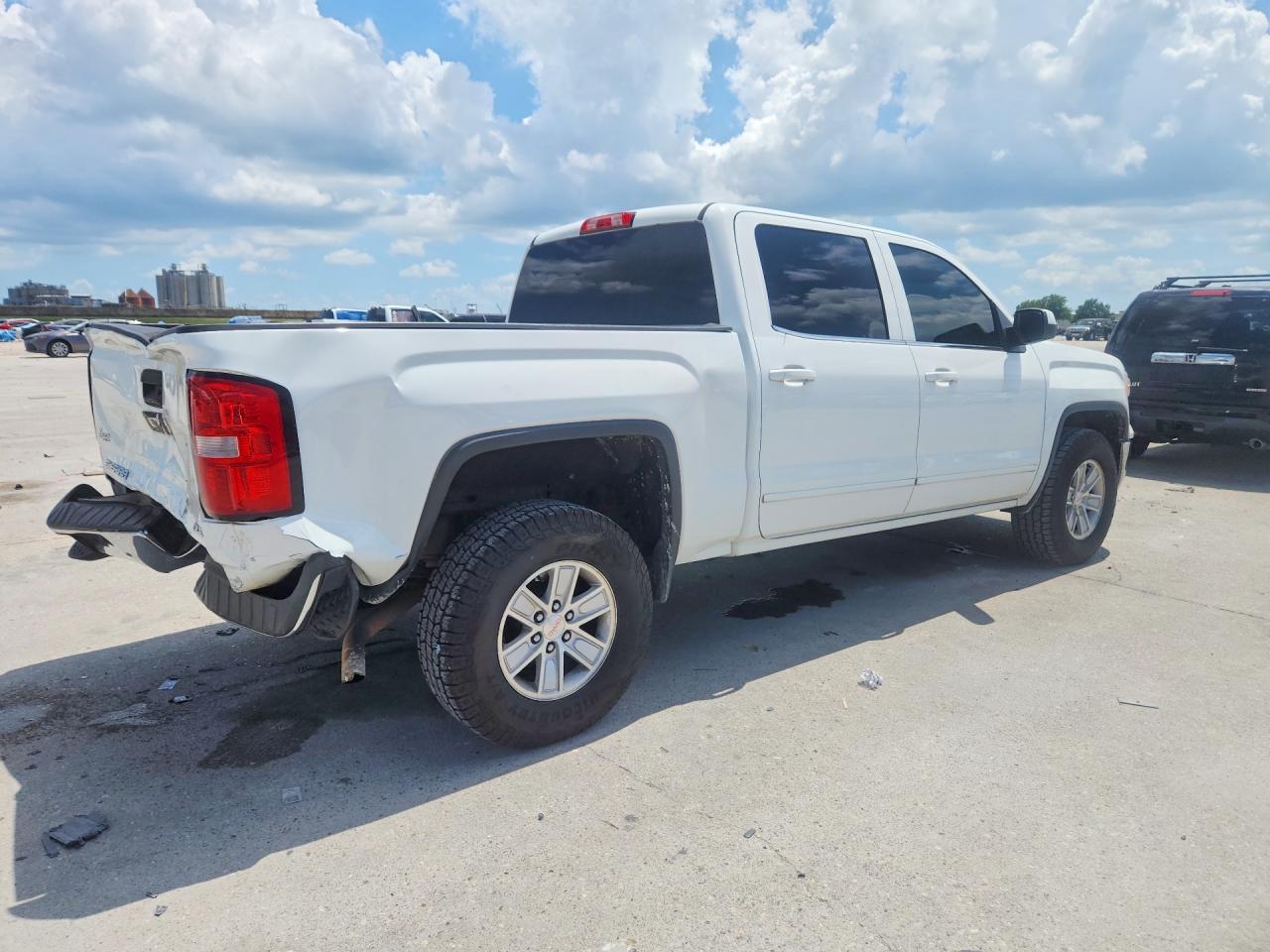 2015 Gmc Sierra C1500 Sle White vin: 3GTP1UEC7FG228362